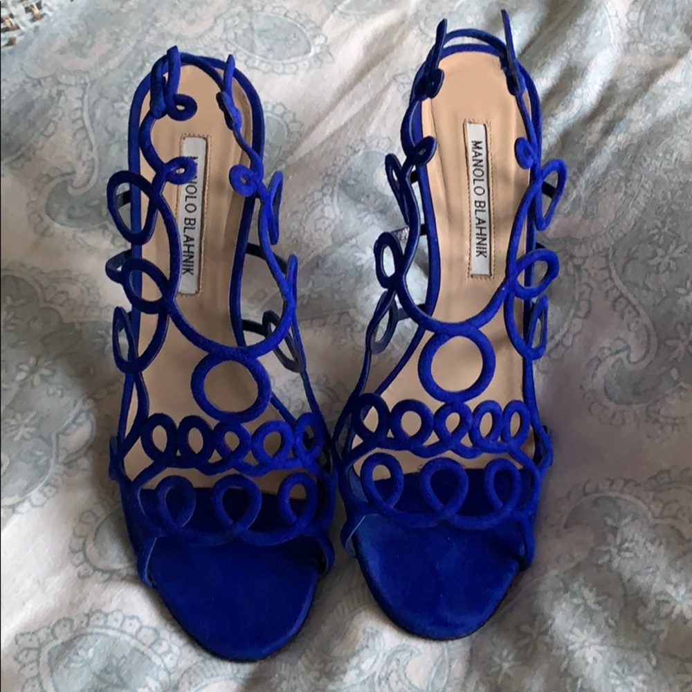 EUC Suede Authentic Manolo Blahnik heels